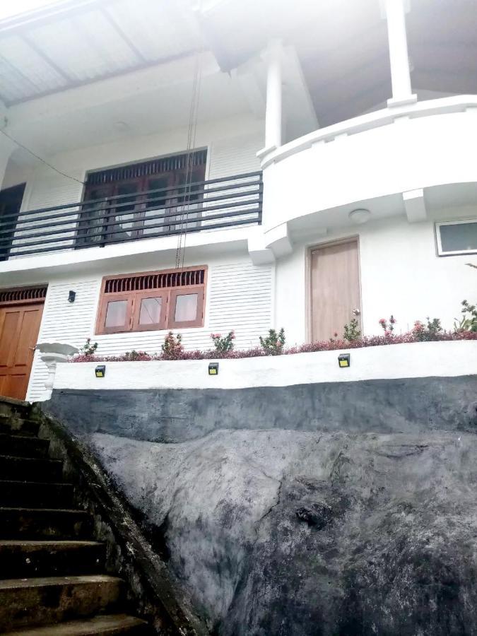 Chandi Mahal Homestay Kandy Esterno foto