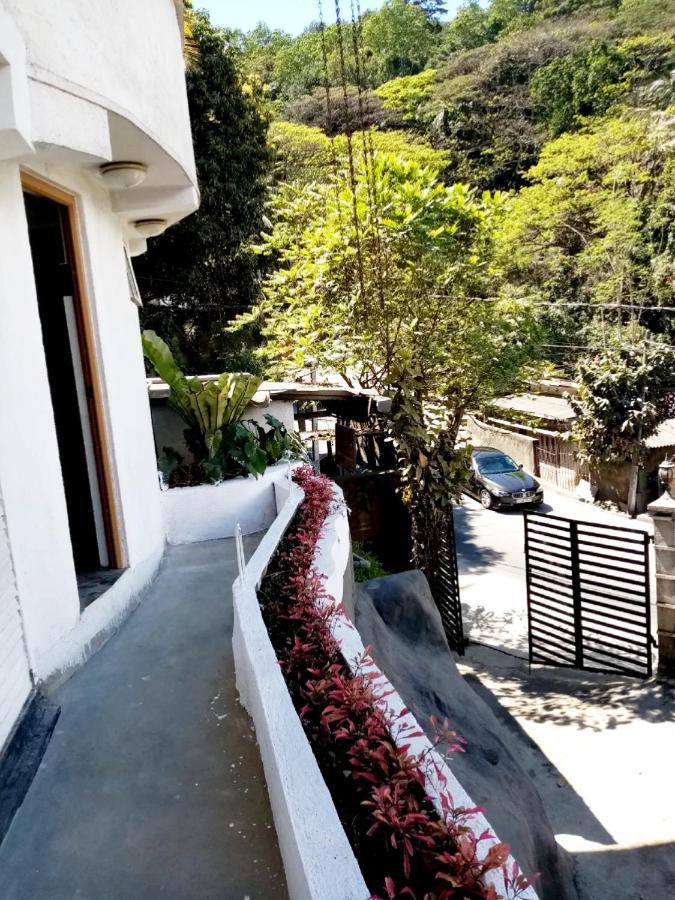 Chandi Mahal Homestay Kandy Esterno foto